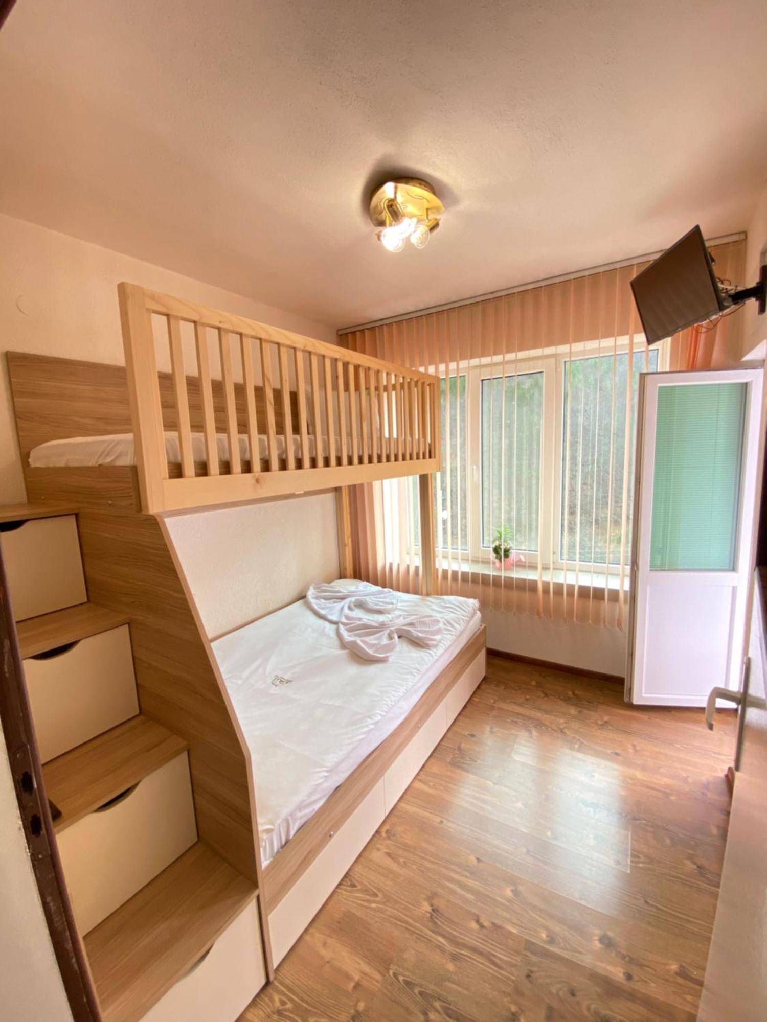 Къща За Гости Хаджиевата Къща Smolyan Exteriör bild